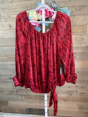 Vince Camuto Red Floral Blouse plus size 1X 2X